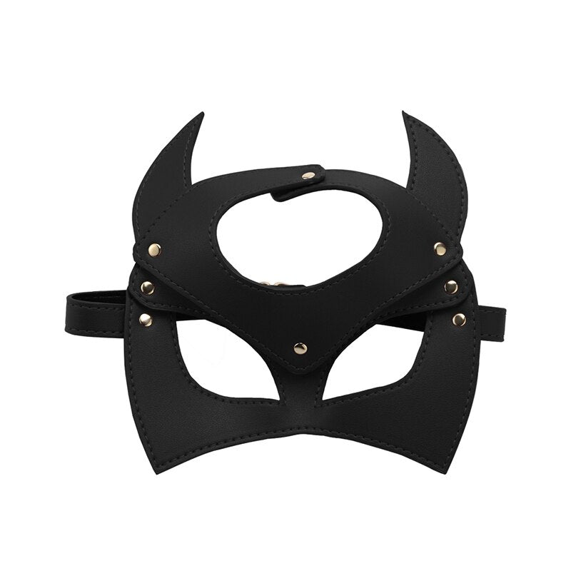 Leather binding and bondage set for adult sex toys